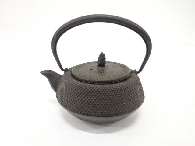 霰地文　南部鉄器　小鉄瓶